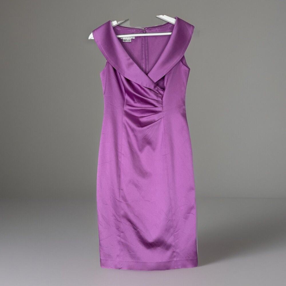 Kay Unger Womens Dress 2 Purple Ruched Sheath Satin Shiny Plunge Formal Cocktail